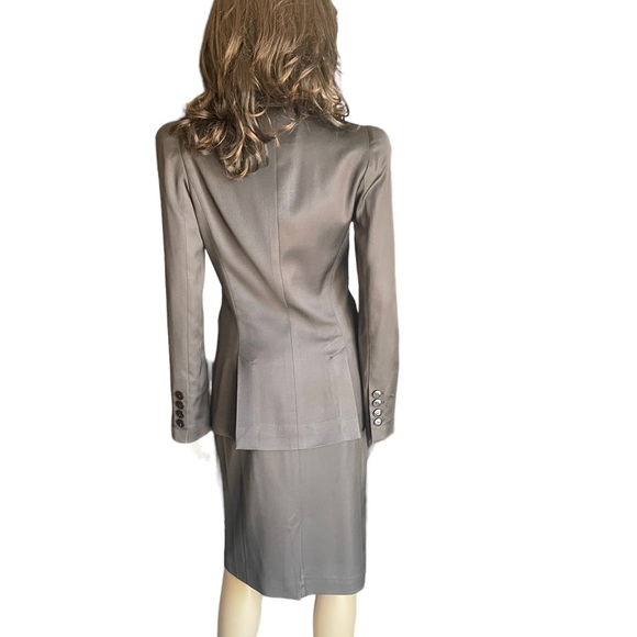 Emporio Armani brawn suit jacket/skirt size 6/8 - Picture 4 of 15